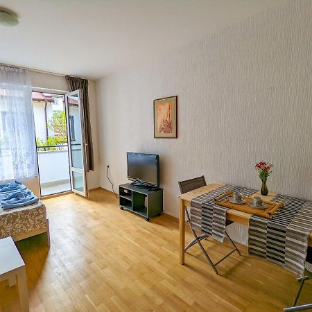 Top Center Relax, Ndk & Vitoshka Str, Free Secured Parking Sofia Exterior photo